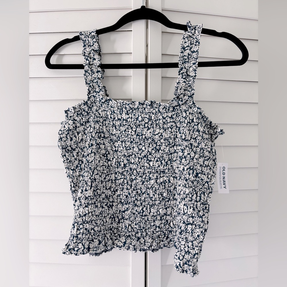 NWT Old Navy Floral Tank Top L